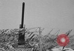Standbild 55 Brigade AAA 90 mm Kanone unter camouflage Netting Hammond Louisiana USA, 1943, aus Sekunde 52 historischem Filmmaterial Videoclip 65675050732