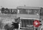 Standbild 55 Brigade AAA 90 mm Kanone unter camouflage Netting Hammond Louisiana USA, 1943, aus Sekunde 58 historischem Filmmaterial Videoclip 65675050732