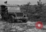Standbild 55 Brigade AAA-gun crew Züge bei gunnery range Hammond Louisiana USA, 1943, aus Sekunde 8 historischem Filmmaterial Videoclip 65675050735
