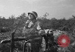 Standbild 55 Brigade AAA-gun crew Züge bei gunnery range Hammond Louisiana USA, 1943, aus Sekunde 23 historischem Filmmaterial Videoclip 65675050735