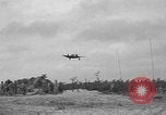 Standbild 55 Brigade AAA-gun crew Züge bei gunnery range Hammond Louisiana USA, 1943, aus Sekunde 47 historischem Filmmaterial Videoclip 65675050735