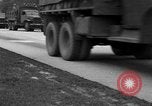 Standbild US Army Truppen Praxis Straße Blockade Hammond Louisiana USA, 1943, aus Sekunde 11 historischem Filmmaterial Videoclip 65675050737