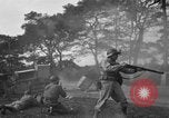 Standbild US Army Truppen Praxis Straße Blockade Hammond Louisiana USA, 1943, aus Sekunde 30 historischem Filmmaterial Videoclip 65675050737