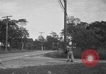 Standbild US Army Truppen Praxis Straße Blockade Hammond Louisiana USA, 1943, aus Sekunde 44 historischem Filmmaterial Videoclip 65675050737
