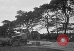 Standbild US Army Truppen Praxis Straße Blockade Hammond Louisiana USA, 1943, aus Sekunde 60 historischem Filmmaterial Videoclip 65675050737