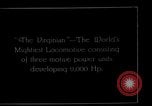 Standbild elektrische Lokomotive Mullens West Virginia USA, 1928, aus Sekunde 6 historischem Filmmaterial Videoclip 65675050756