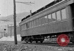 Standbild elektrische Lokomotive Mullens West Virginia USA, 1928, aus Sekunde 33 historischem Filmmaterial Videoclip 65675050756