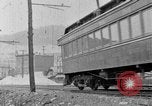 Standbild elektrische Lokomotive Mullens West Virginia USA, 1928, aus Sekunde 34 historischem Filmmaterial Videoclip 65675050756