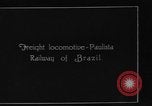 Standbild Electric Train Brasilien, 1928, aus Sekunde 45 historischem Filmmaterial Videoclip 65675050757