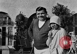 Standbild Babe Ruth golf spielen Saint Petersburg Florida USA, 1930, aus Sekunde 36 historischem Filmmaterial Videoclip 65675050771