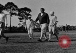 Standbild Babe Ruth golf spielen Saint Petersburg Florida USA, 1930, aus Sekunde 49 historischem Filmmaterial Videoclip 65675050771