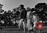 Standbild Babe Ruth golf spielen Saint Petersburg Florida USA, 1930, aus Sekunde 53 historischem Filmmaterial Videoclip 65675050771