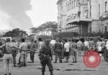 Image Santo Tomas camp de concentration Manille Philippines, 1945, de la seconde 28 séquences d'archives historiques vidéo 65675050793