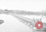 Standbild Santo Tomas Konzentrationslager Manila Philippinen, 1945, aus Sekunde 1 historischem Filmmaterial Videoclip 65675050795