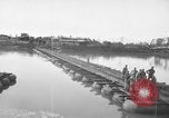 Standbild Santo Tomas Konzentrationslager Manila Philippinen, 1945, aus Sekunde 5 historischem Filmmaterial Videoclip 65675050795