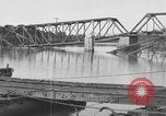 Standbild Santo Tomas Konzentrationslager Manila Philippinen, 1945, aus Sekunde 12 historischem Filmmaterial Videoclip 65675050795