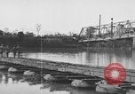 Standbild Santo Tomas Konzentrationslager Manila Philippinen, 1945, aus Sekunde 19 historischem Filmmaterial Videoclip 65675050795