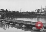 Standbild Santo Tomas Konzentrationslager Manila Philippinen, 1945, aus Sekunde 20 historischem Filmmaterial Videoclip 65675050795