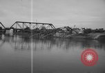 Standbild Santo Tomas Konzentrationslager Manila Philippinen, 1945, aus Sekunde 48 historischem Filmmaterial Videoclip 65675050795