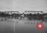 Standbild Santo Tomas Konzentrationslager Manila Philippinen, 1945, aus Sekunde 51 historischem Filmmaterial Videoclip 65675050795