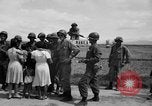 Standbild Santo Tomas Konzentrationslager Manila Philippinen, 1945, aus Sekunde 8 historischem Filmmaterial Videoclip 65675050796