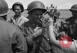 Standbild Santo Tomas Konzentrationslager Manila Philippinen, 1945, aus Sekunde 11 historischem Filmmaterial Videoclip 65675050796