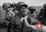 Standbild Santo Tomas Konzentrationslager Manila Philippinen, 1945, aus Sekunde 13 historischem Filmmaterial Videoclip 65675050796