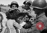 Standbild Santo Tomas Konzentrationslager Manila Philippinen, 1945, aus Sekunde 21 historischem Filmmaterial Videoclip 65675050796