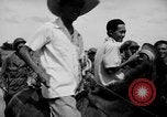 Standbild Santo Tomas Konzentrationslager Manila Philippinen, 1945, aus Sekunde 29 historischem Filmmaterial Videoclip 65675050796