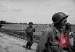 Standbild Santo Tomas Konzentrationslager Manila Philippinen, 1945, aus Sekunde 31 historischem Filmmaterial Videoclip 65675050796