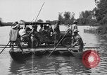 Standbild Santo Tomas Konzentrationslager Manila Philippinen, 1945, aus Sekunde 59 historischem Filmmaterial Videoclip 65675050796