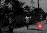 Image Santo Tomas camp de concentration Manille Philippines, 1945, de la seconde 8 séquences d'archives historiques vidéo 65675050797