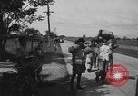 Image Santo Tomas camp de concentration Manille Philippines, 1945, de la seconde 23 séquences d'archives historiques vidéo 65675050797