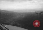 Image parachutistes l'île de Luzon aux Philippines, 1945, de la seconde 17 séquences d'archives historiques vidéo 65675050809