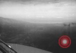 Image parachutistes l'île de Luzon aux Philippines, 1945, de la seconde 20 séquences d'archives historiques vidéo 65675050809