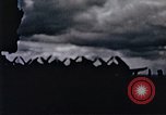 Standbild USS Franklin Pazifik, 1945, aus Sekunde 12 historischem Filmmaterial Videoclip 65675050828