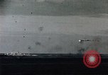 Standbild USS Franklin Pazifik, 1945, aus Sekunde 59 historischem Filmmaterial Videoclip 65675050828
