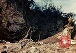 Standbild amerikanischen Marines Saipan Nördliche Marianen, 1944, aus Sekunde 46 historischem Filmmaterial Videoclip 65675050856