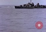 Standbild Überlebenden Pazifik, 1945, aus Sekunde 19 historischem Filmmaterial Videoclip 65675050858