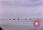 Standbild Amerikanischen marines sichere Saipan in Zweiten Weltkrieg Saipan Nördliche Marianen, 1944, aus Sekunde 16 historischem Filmmaterial Videoclip 65675050869