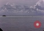 Standbild Amerikanischen marines sichere Saipan in Zweiten Weltkrieg Saipan Nördliche Marianen, 1944, aus Sekunde 34 historischem Filmmaterial Videoclip 65675050869
