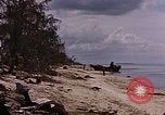 Standbild Amerikanischen marines sichere Saipan in Zweiten Weltkrieg Saipan Nördliche Marianen, 1944, aus Sekunde 47 historischem Filmmaterial Videoclip 65675050869