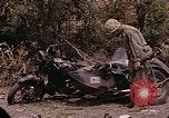 Standbild Amerikanischen marines sichere Saipan in Zweiten Weltkrieg Saipan Nördliche Marianen, 1944, aus Sekunde 62 historischem Filmmaterial Videoclip 65675050869