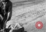 Standbild japanische Soldaten Birma, 1943, aus Sekunde 16 historischem Filmmaterial Videoclip 65675050900