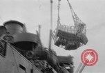 Image DUKWs United States USA, 1943, de la seconde 41 séquences d'archives historiques vidéo 65675050919