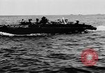 Image DUKWs United States USA, 1943, de la seconde 55 séquences d'archives historiques vidéo 65675050919