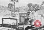 Standbild DUKWs United States USA, 1943, aus Sekunde 18 historischem Filmmaterial Videoclip 65675050920