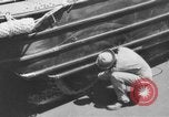 Standbild DUKWs United States USA, 1943, aus Sekunde 35 historischem Filmmaterial Videoclip 65675050920