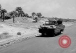 Standbild DUKWs United States USA, 1943, aus Sekunde 52 historischem Filmmaterial Videoclip 65675050920