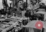 Immagine di DUKWs Guadalcanal nelle Isole Salomone, 1943, secondo 5 filmato di repertorio 65675050925